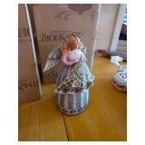 Jim Shore Heartwood Creek Angel Figurine ï¿½ Love In