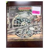 Commodores ï¿½Hot on the Tracksï¿½ Vinyl Record Album