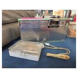 Silvertone 7 Transistor Radio Model 4204 with Spea