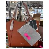New w tags Nine West purse Tote Bag with Wallet Se