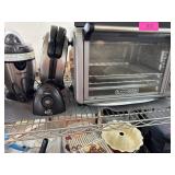 Black+Decker Toaster Oven, Cuisinart Citrus Juicer