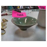Green Glazed Porcelain Bowl with Crackle Finish