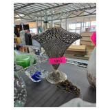 Laxmi Beautiful Aluminum Vase Decorative Plate Mad