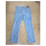 Lucky Brand Womenï¿½s Light Wash Denim Jeans, Size 1