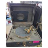 Victrola Portable Wind-Up Phonograph Player in Ori