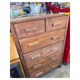 Wooden Six-Drawer Dresser with Integrated Pull Han