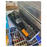 FoodSaver FM2000 Vacuum Sealing System with Easy-L