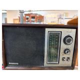 Panasonic Model RE-6236 FM/AM Radio with Wood Pane