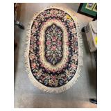 Karastan Accent Oval Rug with Floral Design, 27ï¿½ï¿½