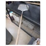 Aluminum Pizza Peel with Wooden Handle
