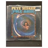 Pete Seeger ï¿½Folk Music! Live at the Village Gateï¿½