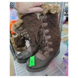 Marley Womenï¿½s Quilted Brown Fur-Lined Winter Boot