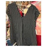 Nordstrom Rack Black and White Rope Pattern Blouse