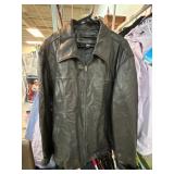 Menï¿½s Genuine Leather Jacket, Size XL