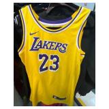 Los Angeles Lakers Jersey, James #23