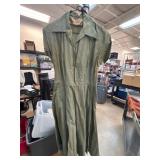 Green Neiman Marcus Short-Sleeve Dress with Pleate