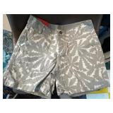 The North Face Womenï¿½s Camouflage Shorts