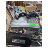 Xbox 360 MW3 Edition Console with Accessories