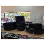 Black Mainstays Tableware Dishes