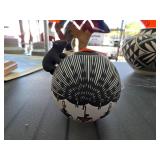 Hand-Painted Acoma Pottery Jennifer Vallo