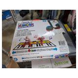 Worldï¿½s Sweetest Piano Mat Toy