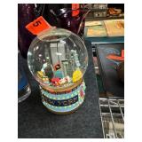 New York City Snow Globe With Twin Towers