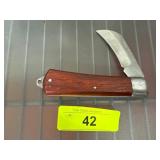 Folding Knife with Wooden Handle