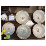 Stoneware Bowl Set with Ceramic Houses