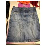 Old Navy Denim Skirt with Five-Pocket Design