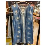 Arc En Ciel Blue Sleeveless Top