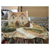Fraser Creations Fishermans Cottage Figurine