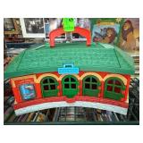 Thomas & Friends Learning Curve Roundhouse Carry C