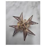 Silver Filigree Eight-Point Star Pin