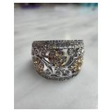 Floral-Inspired Ring, Sz 6, Mixed Metal Design