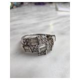 Sterling Silver Ring with Geometric Design