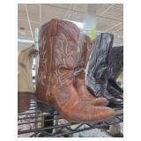 Brown Western Cowboy Boots with Embroidered Design