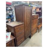 Wooden Wardrobe With Drawers and Storage
