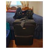 Two-Piece Luggage Set in Black Fabric