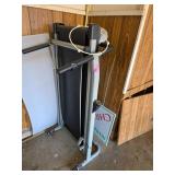 Foldable Manual Treadmill With Handles