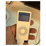 Apple iPod Nano 4GB First Generation