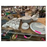 Royal Hostess Annabelle Dinnerware Set