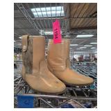 Industria Len S.A. Leather Boots