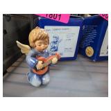 Goebel Hummel Figurine #295 Lautenspieler