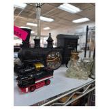 Train-Themed Clock and Decorative Items