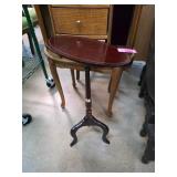 Mahogany Tilt-Top Side Table