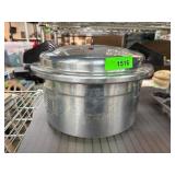 Mirro Aluminum Pressure Cooker with Top Inside