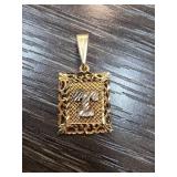 14K Gold Rectangular Pendant 2g