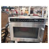 Amana Commercial Microwave Oven Model HDC212