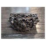 Sterling Silver Ring Size 6 with Floral Design
