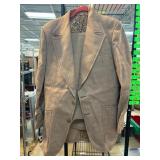 Menï¿½s Suit by Mr. Gï¿½s with Paisley Lining